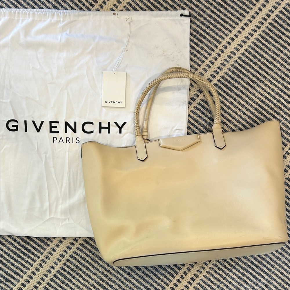 Givenchy Antigona Large Shopping Tote Bag